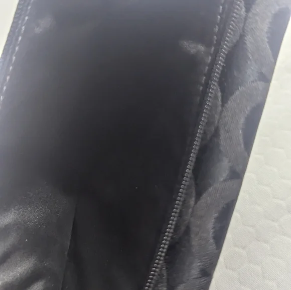 Coach trifold long wallet - Picture 10 of 10